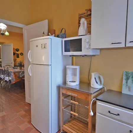 Lovely In With Kitchen Casa vacanze